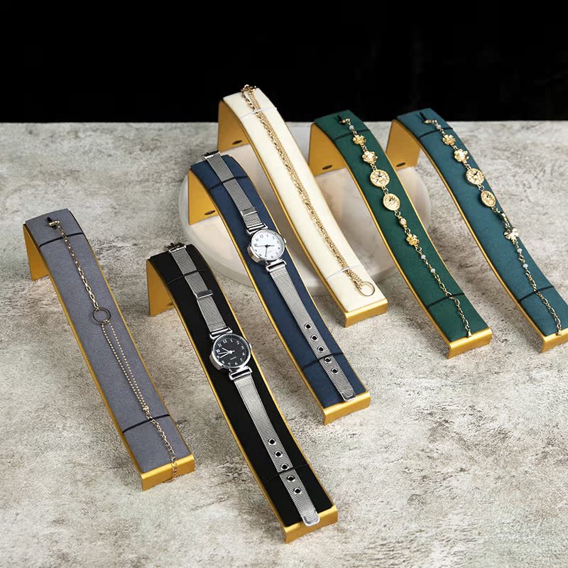 Wysokiej klasy stojak na biżut – Luxury Watch Stand recenzja i cena