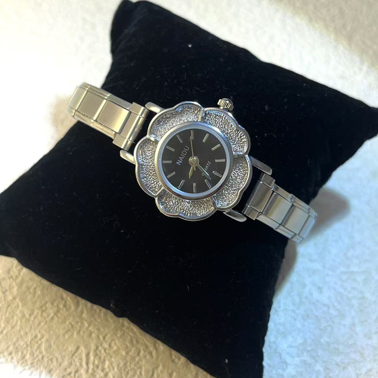 Damskie zegarki kwarcowe z cyr – Luxury Watch Gift For Her recenzja i cena